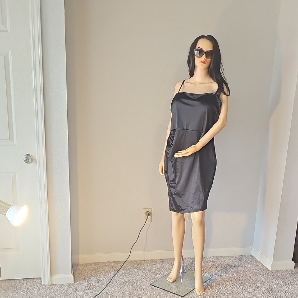 Chic Black Satin Chemise